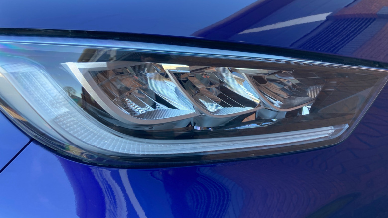 Toyota Yaris 1.5 Hybrid Design 5dr CVT Hybrid Hatchback